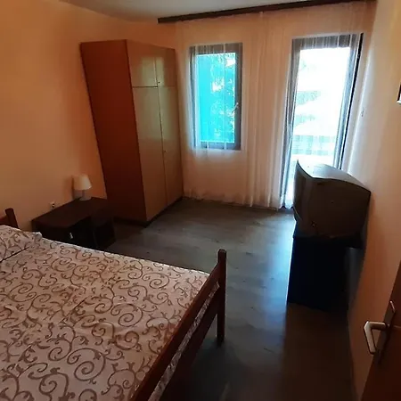 Дом отдыха Kuca Saric, Gruzansko Jezero *