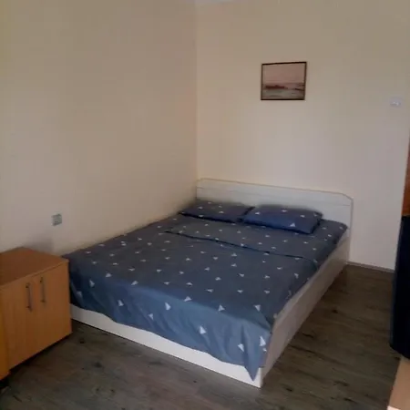 Kuca Saric, Gruzansko Jezero Holiday home *